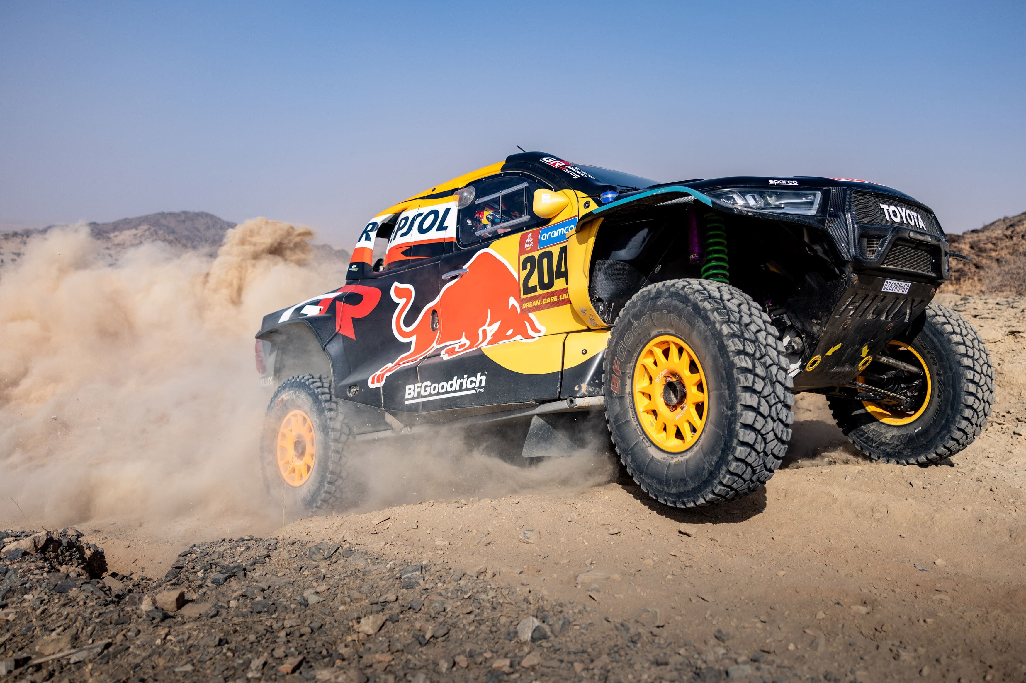 1/4/25 Dakar Rally| Seth Quintero (USA) and Dennis Zenz (DEU) for Toyota Gazoo Racing are seen during the first stop of the World Rally-Raid Championship 2025 - Rally Dakar in Bisha, Saudi Arabia. // Kin Marcin / Red Bull Content Pool //