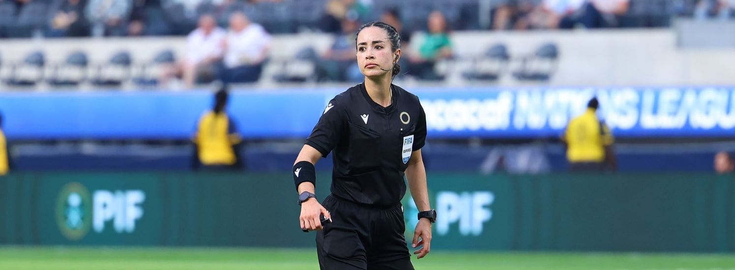6/18/25 Katia García makes history as center referee. Mandatory Credit: FMF