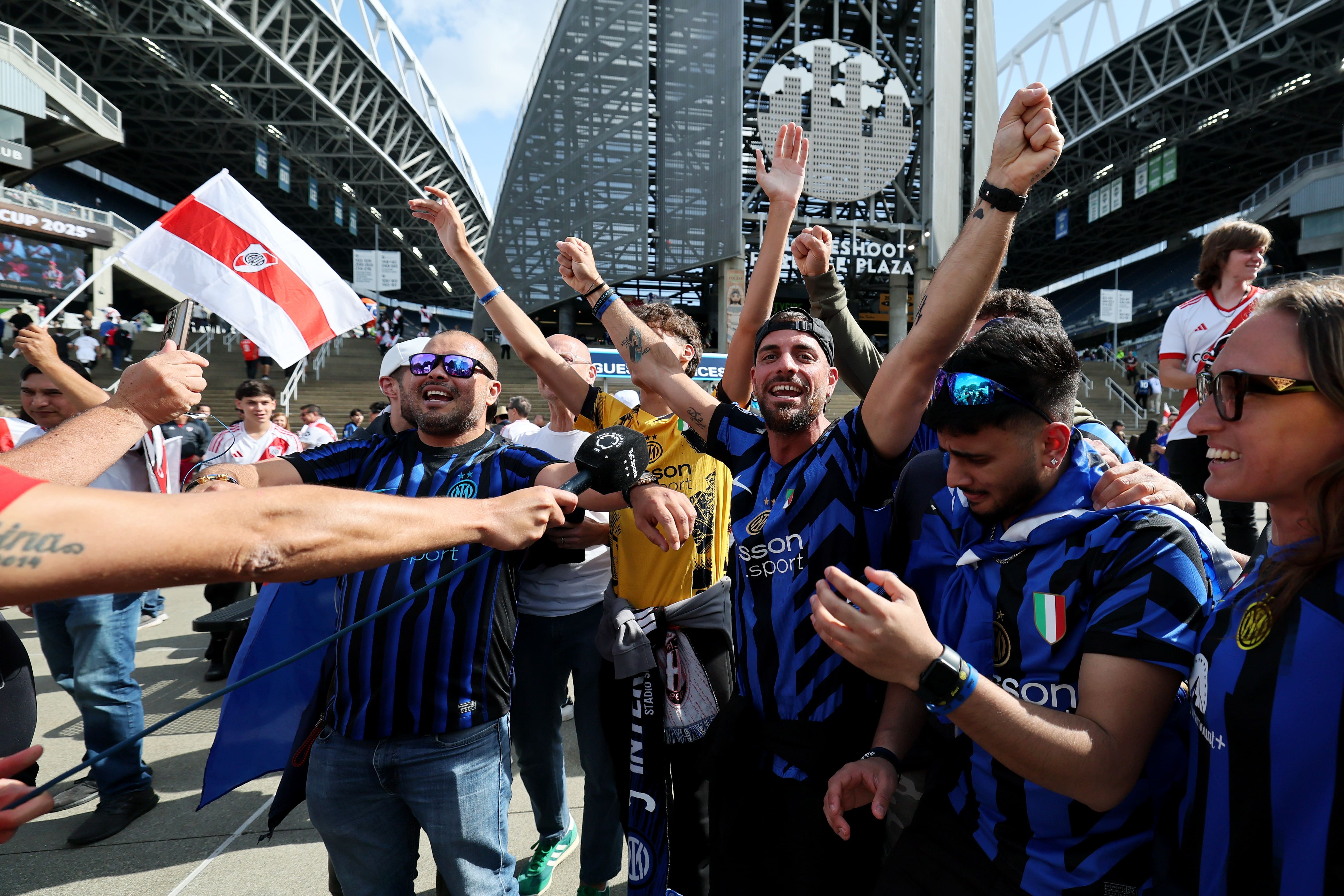 SEATTLE, WASHINGTON - JUNE 25: FC Internazionale Milano fans react outside the stadium prior to the FIFA Club World Cup 2025 group E match between FC Internazionale Milano and CA River Plate at Lumen Field on June 25, 2025 in Seattle, Washington. (Photo by Soobum Im - FIFA/FIFA via Getty Images)