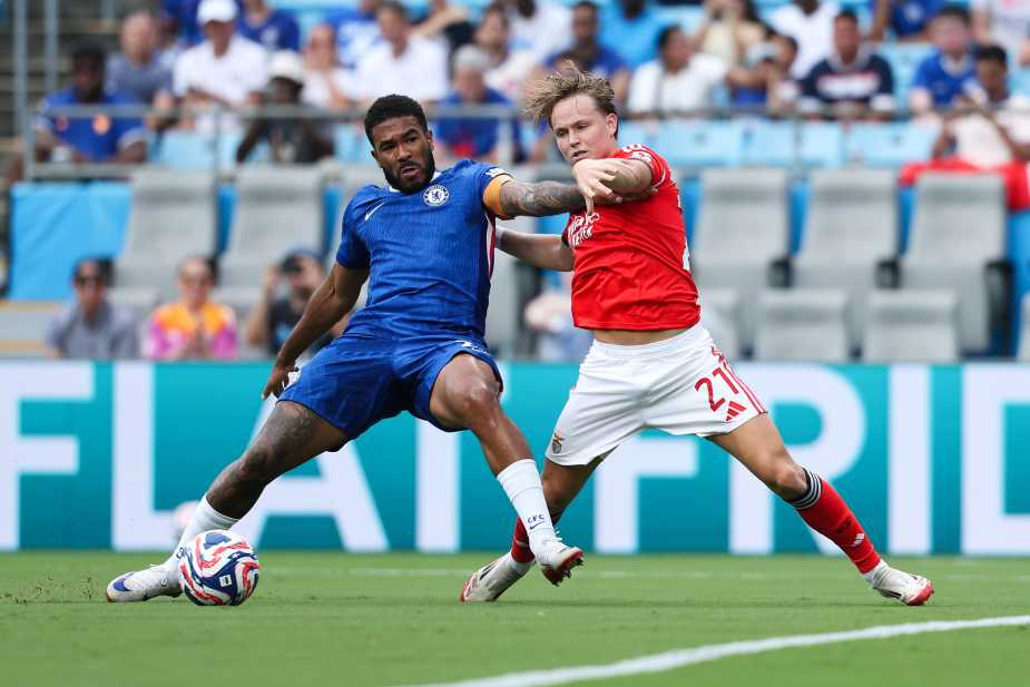 CHARLOTTE, NORTH CAROLINA - JUNE 28: Reece James #24 of Chelsea FC is challenged by Andreas Schjelderup #21 of SL Benfica during the FIFA Club World Cup 2025 round of 16 match between SL Benfica and Chelsea FC at Bank of America Stadium on June 28, 2025 in Charlotte, North Carolina. (Photo by Steph Chambers - FIFA/FIFA via Getty Images)
