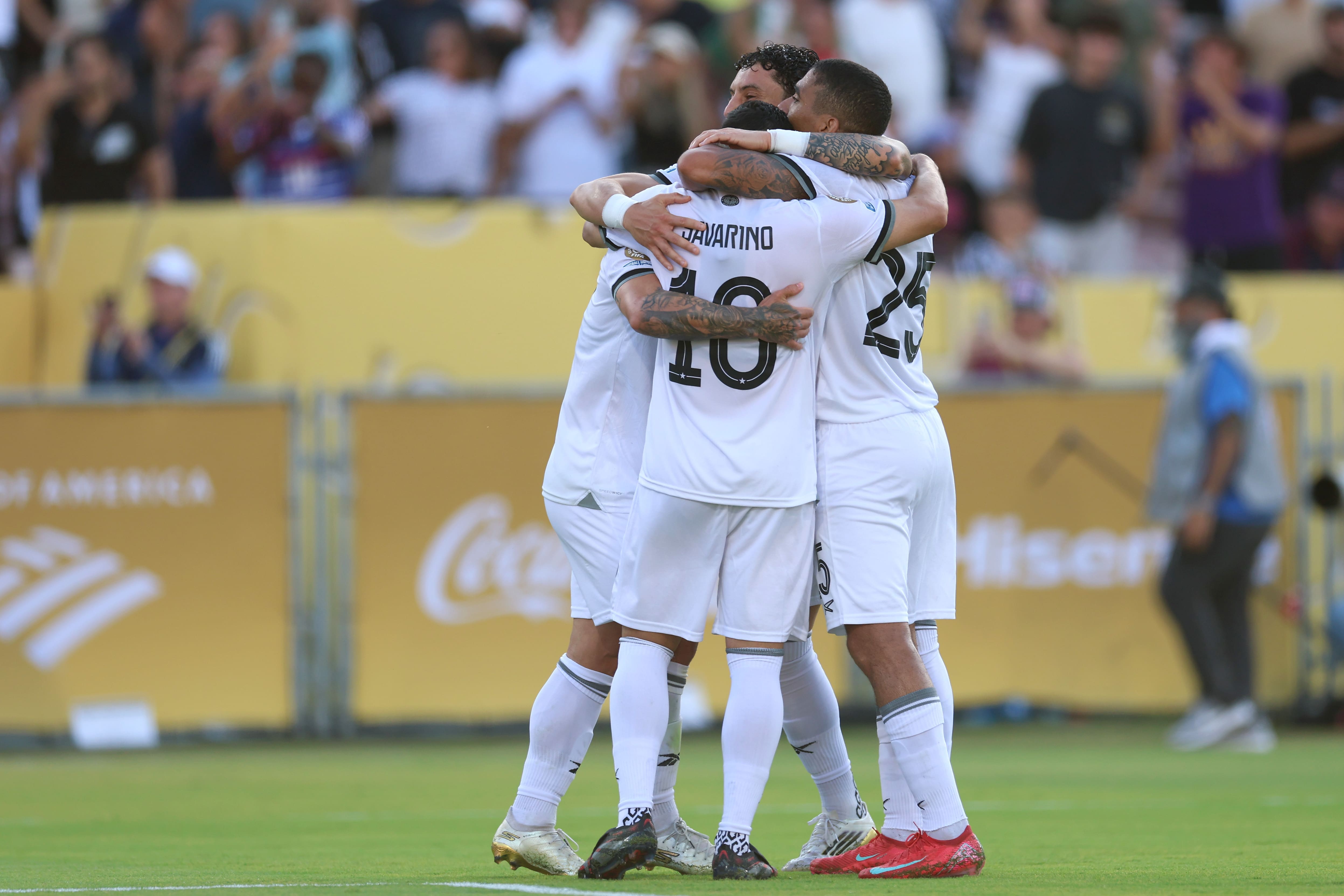 Botafogo Celebrates the victory. Photo from FIFA.com