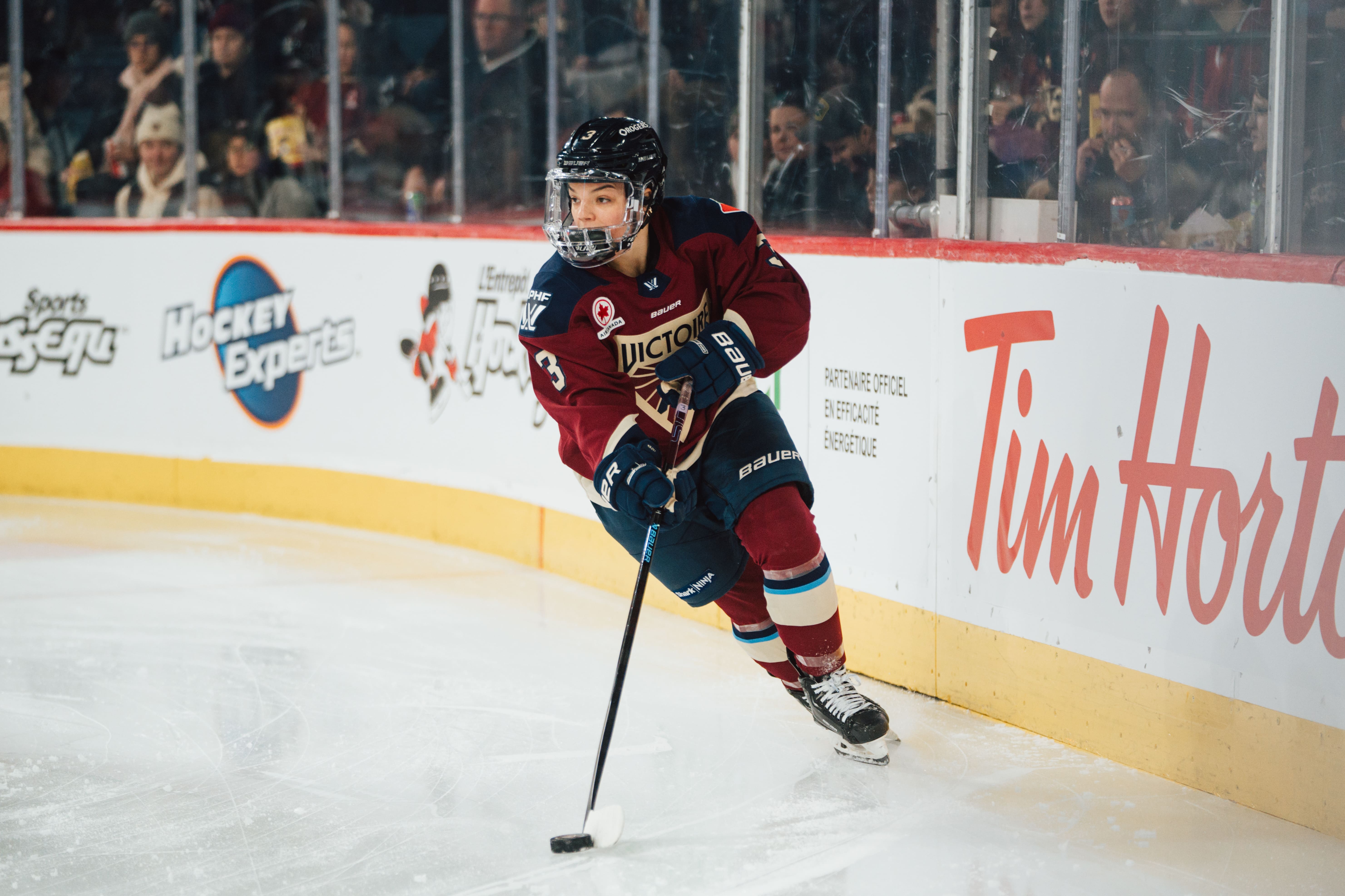 LAVAL, CANADA - JANUARY 17: the PWHL regular season game between the Minnesota Frost and the Victoire de Montréal at the Place Bell on January 17, 2025 in Laval, Quebec, Canada. (Photo by Laurent Corbeil/PWHL)