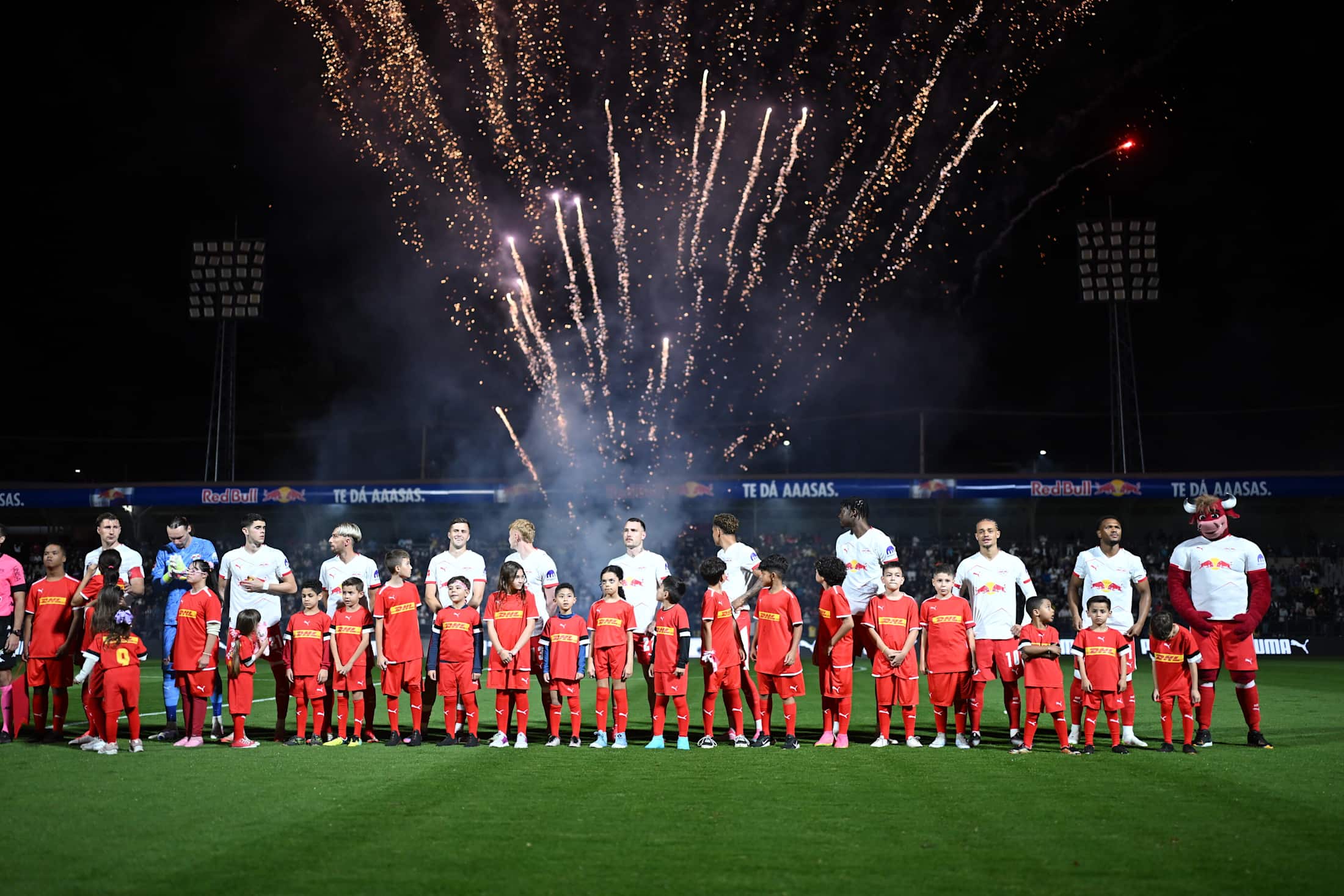 Fireworks before kick-off © Thomas Eisenhuth/Red Bull Content Pool
