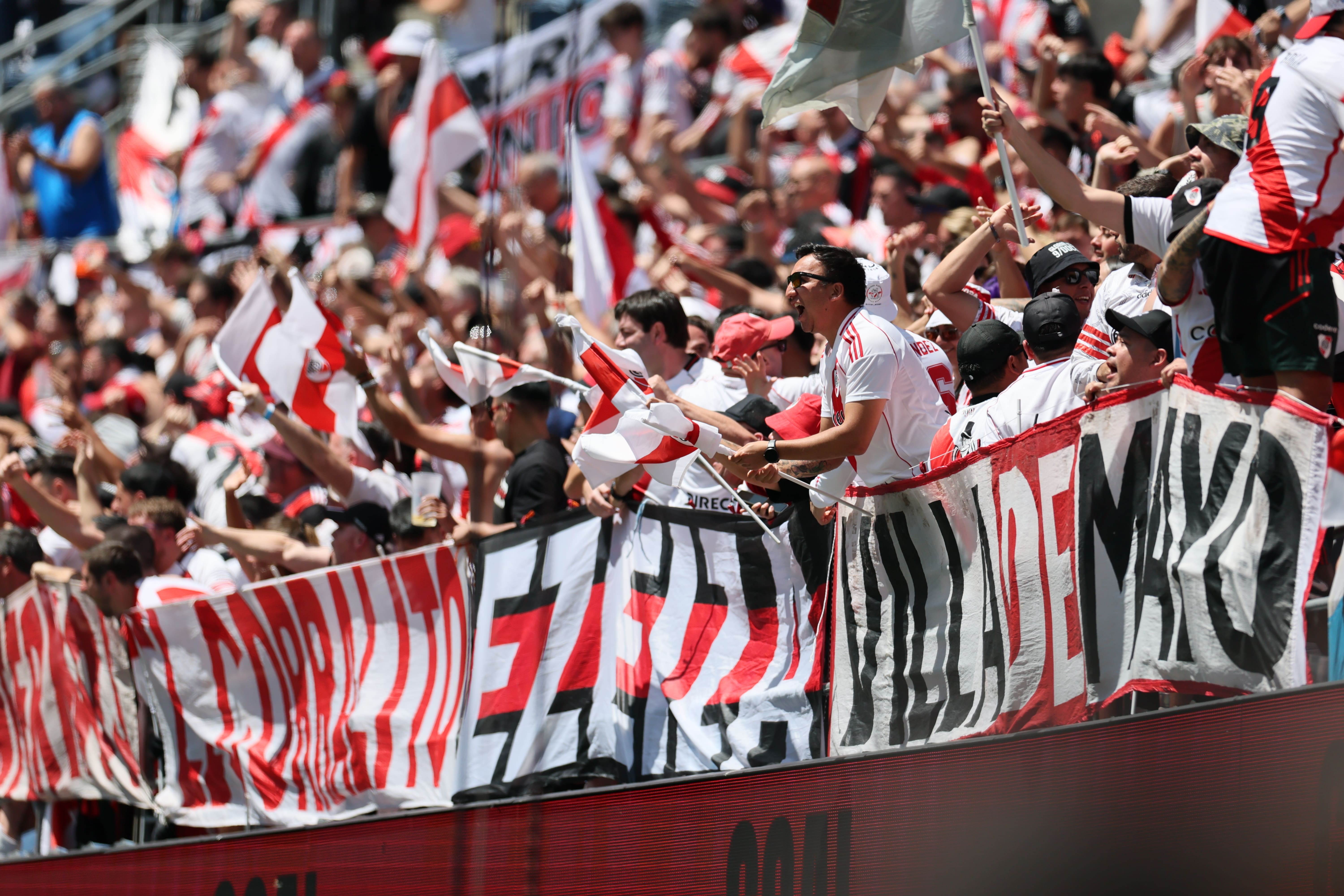 SEATTLE, WASHINGTON - JUNE 17: Fans of CA River Plate cheer during the FIFA Club World Cup 2025 group E match between CA River Plate and Urawa Red Diamonds at Lumen Field on June 17, 2025 in Seattle, Washington. (Photo by Soobum Im - FIFA/FIFA via Getty Images)