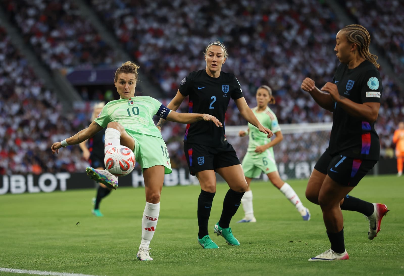 Lucy Bronze defending the play. Mandatory Credit UEFA.com