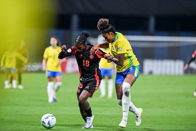 Linda Calcedo defending the ball. Mandatory Credit CONMEBOL.com