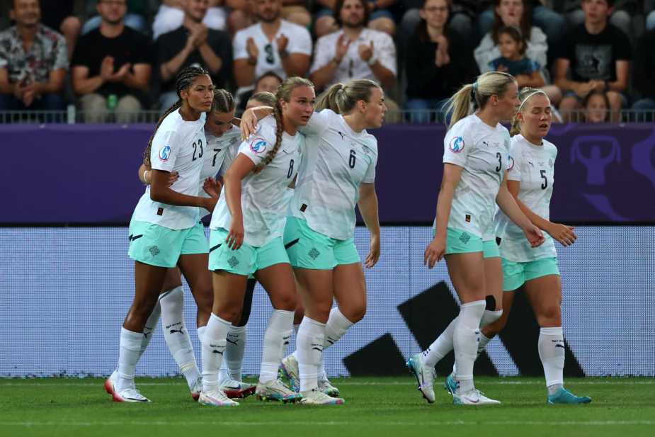 THUN, SWITZERLAND - JULY 10: Sveindis Jane Jonsdottir of Iceland celebrates with teammates after scoring her team's first goal during the UEFA Women's EURO 2025 Group A match between Norway and Iceland at Arena Thun on July 10, 2025 in Thun, Switzerland. (Photo by Maja Hitij - UEFA/UEFA via Getty Images)