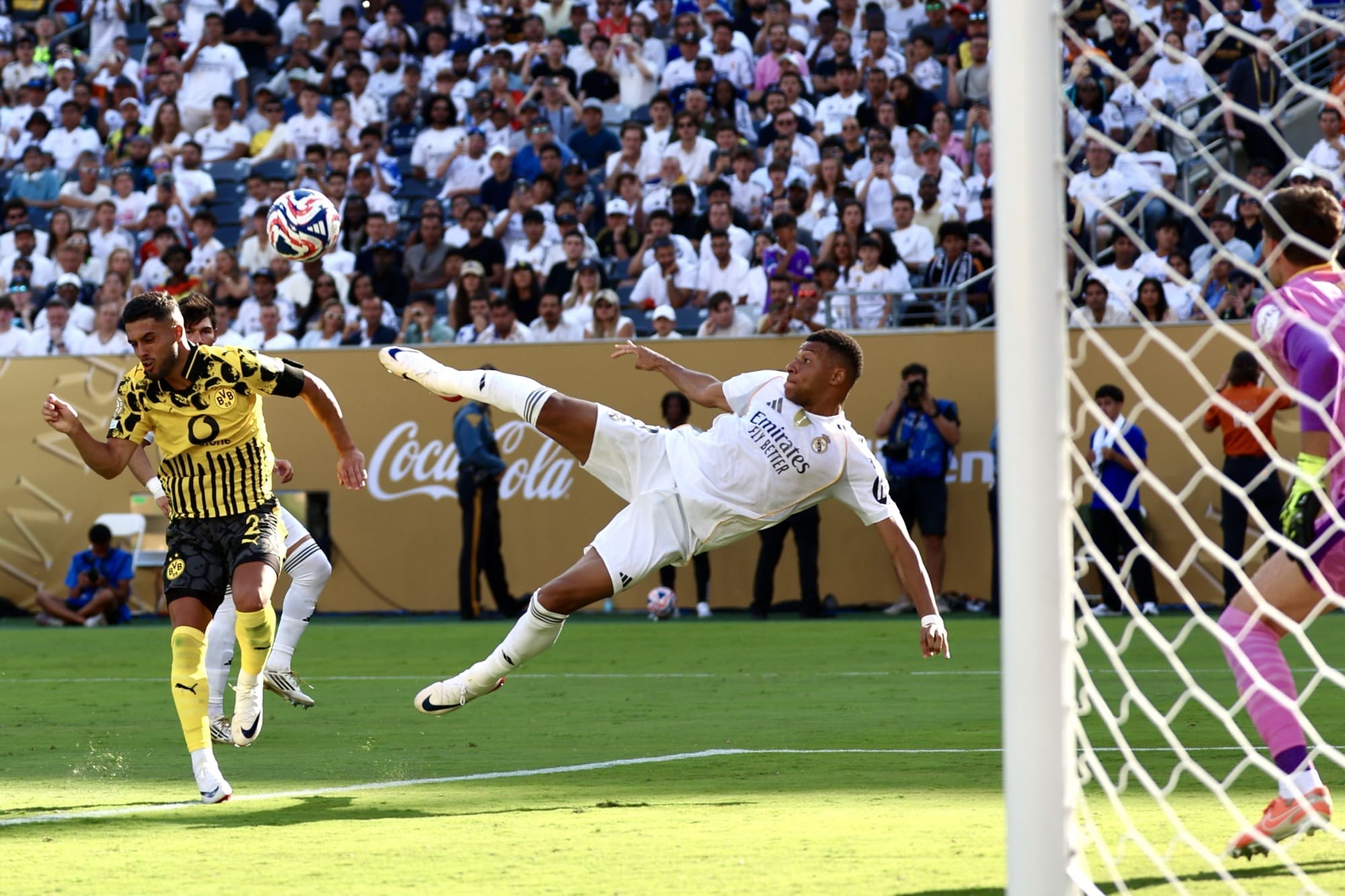 7/5/25, East Rutherford, New Jersey, MetLife Real Madrid’s French forward #09 Kylian Mbappé nets his side’s third goal during the FIFA Club World Cup 2025 quarterfinal match between Spain’s Real Madrid and Germany’s Borussia Dortmund. Mandatory Credit: Bad Dawg Sports/Jose Pichirilo