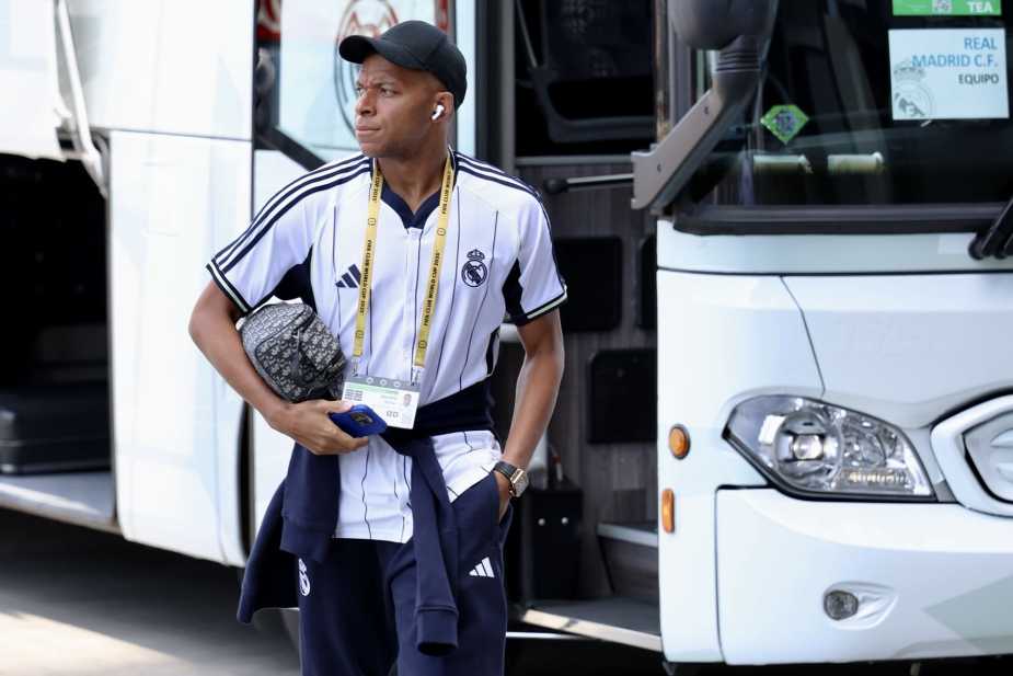 7/5/25, East Rutherford, New Jersey, MetLife Stadium, Real Madrid’s French forward #09 Kylian Mbappé arrives ahead of the FIFA Club World Cup 2025 quarterfinal clash between Spain’s Real Madrid and Germany’s Borussia Dortmund. Mandatory Credit: Bad Dawg Sports/Jose Pichirilo