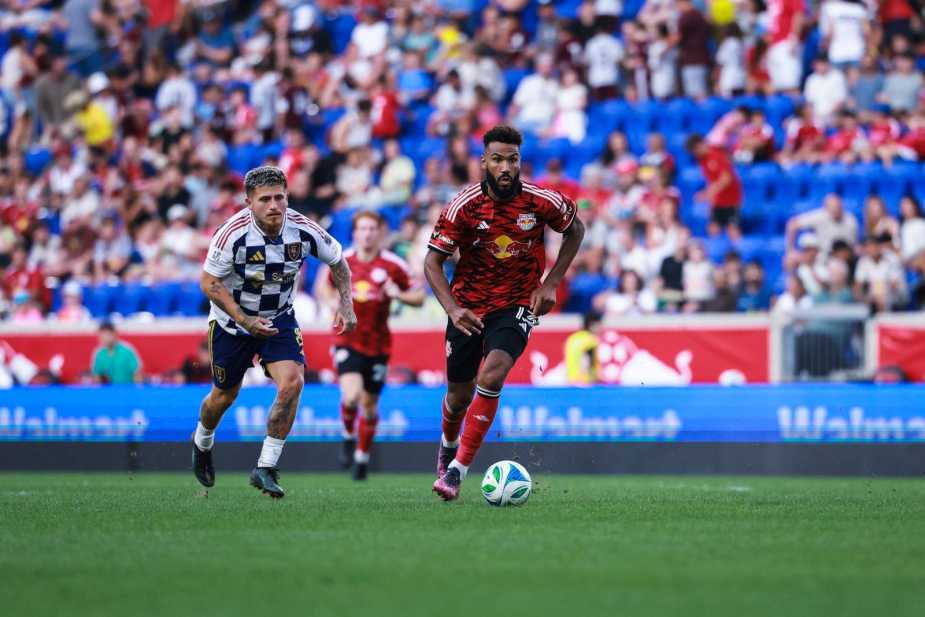 8/10/2025 Sports Illustrated Stadium, Harrison, NJ Eric Maxim Choupo-Moting dribbles the ball. Mandatory Credit New York Red Bulls