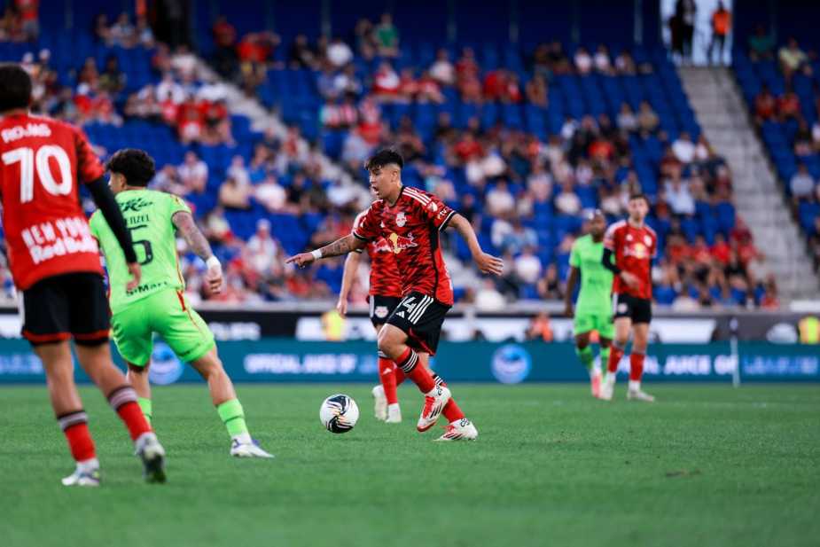 8/7/2025 Sports Illustrated Stadium, Harrison, NJ Marcelo Morales Dribbles the ball. Mandatory Credit New York Red Bulls