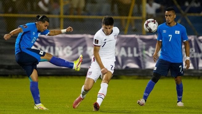 Gio Reyna fails to block pass against El Salvador. Credit: Getty Images