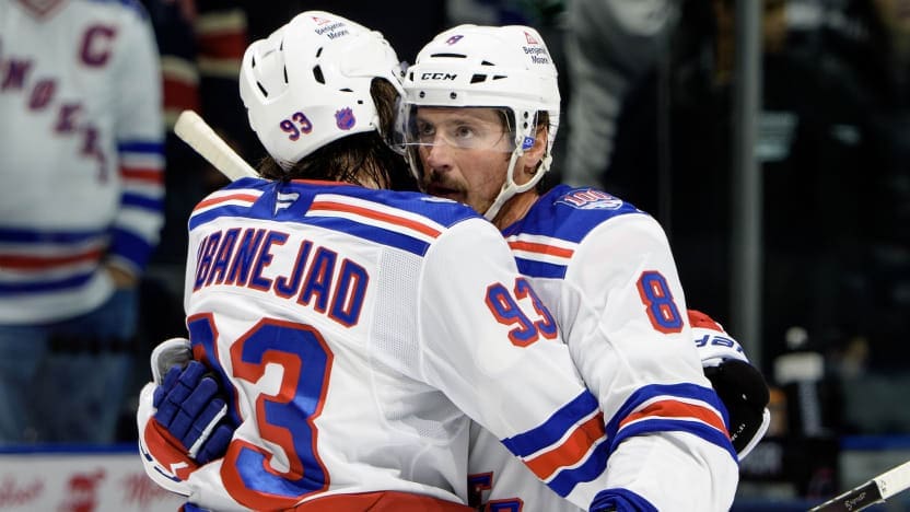10/28/2025 Rogers Arena, Vancouver, BC, Mika Zibanejad Scores the Game Winning Goal. Mandatory Credit: New York Rangers