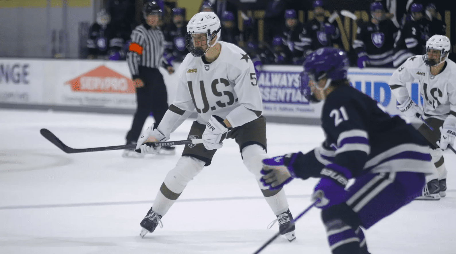 Tensions Boil Over At Tate Rink as Army Falls 5-1 to Holy Cross