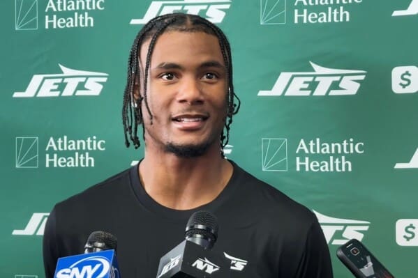 11/8/2025 New York Jets Atlantic Health Training FAcility, Florham Park, NJ, Adonai Mitchell talks to the Media. Mandatory Credit: AP News