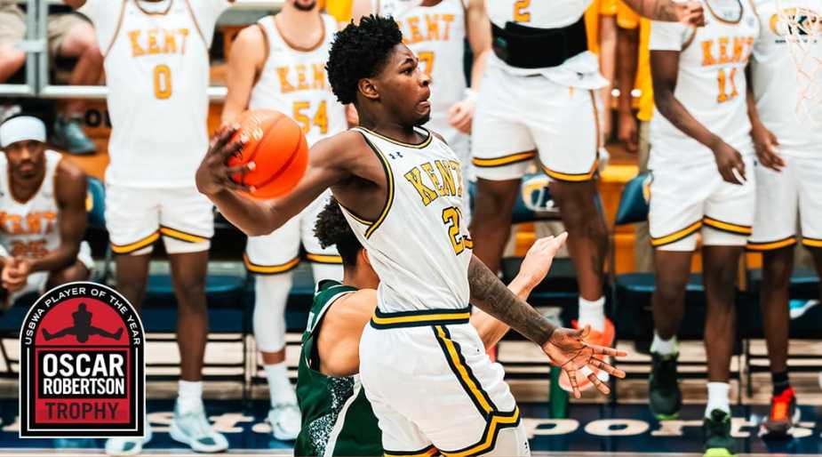 Kent State Golden Flashes senior forward Delrecco Gillespie in action during November 2025 as the inaugural Oscar Robertson Trophy Mid-Major Player of the Month