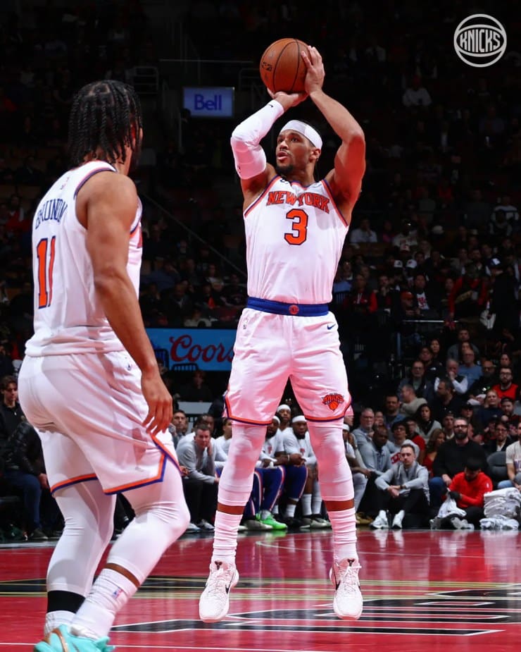12/9/2025 Scotiabank Arena, Toronto, ON., Josh Hart hits a three pointer. Mandatory Credit: New York Knicks
