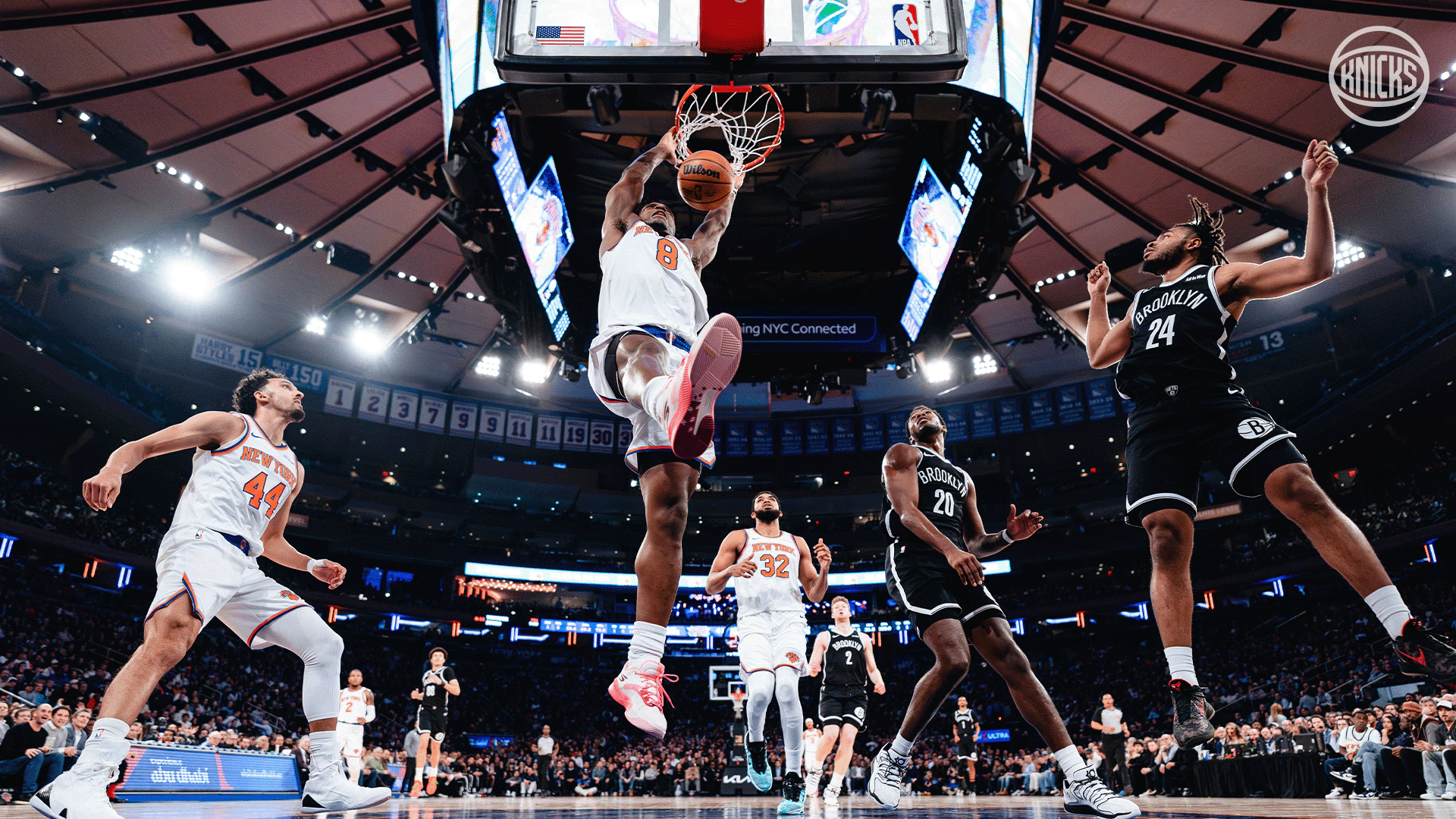 1/21/2026 Madison Square Garden, New York, NY., OG Anunoby jams it down on the Alley Oop. Mandatory Credit: New York Knicks