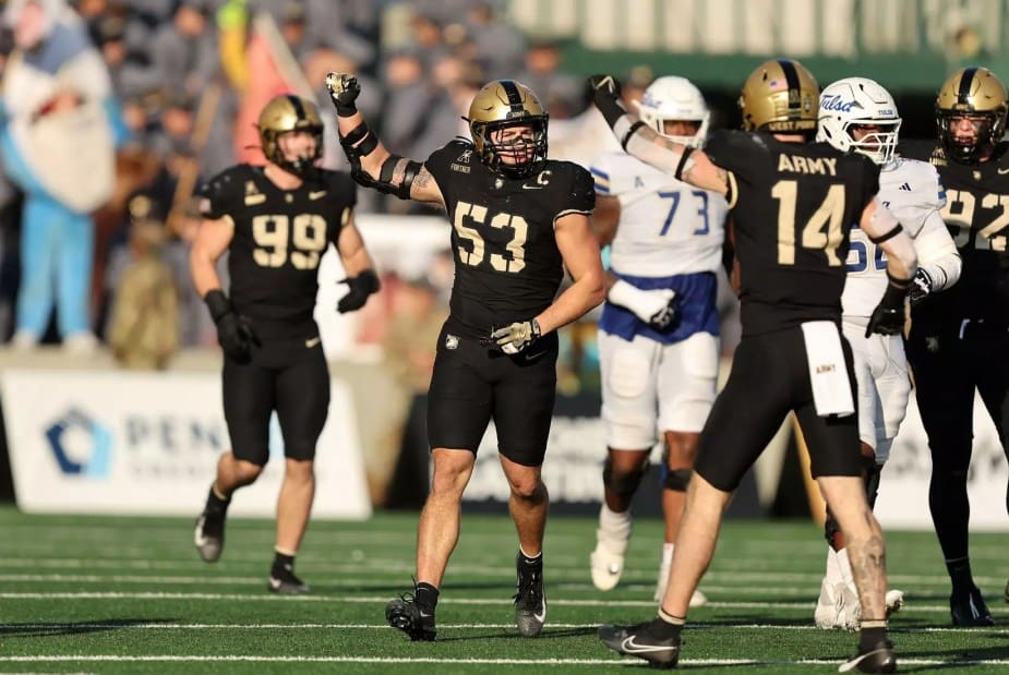 Army’s Kalib Fortner to Play in 2026 Hula Bowl – A Legacy of Leadership and Big-Game Brilliance