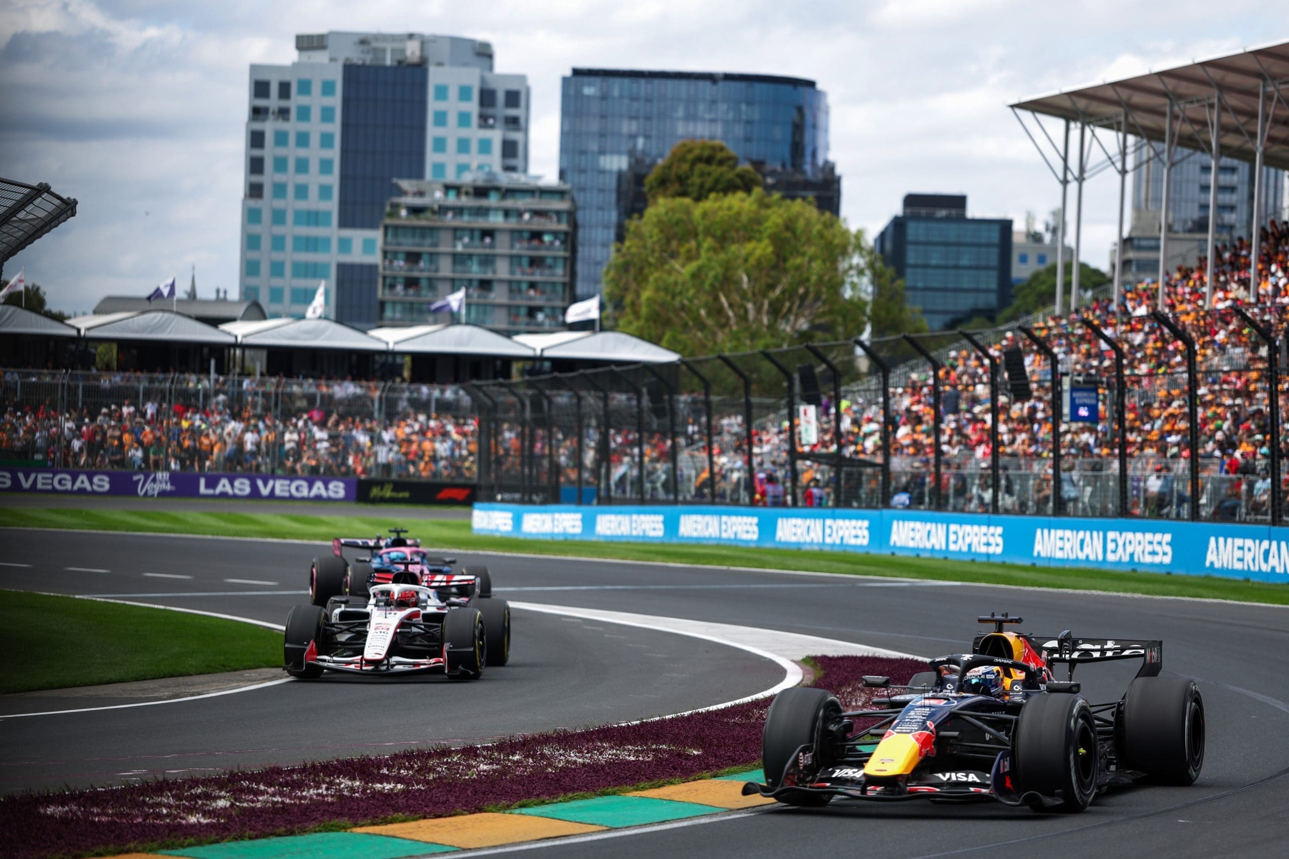 George Russell in a Wild Race, Wins the 2026 Austrlian Grand Prix