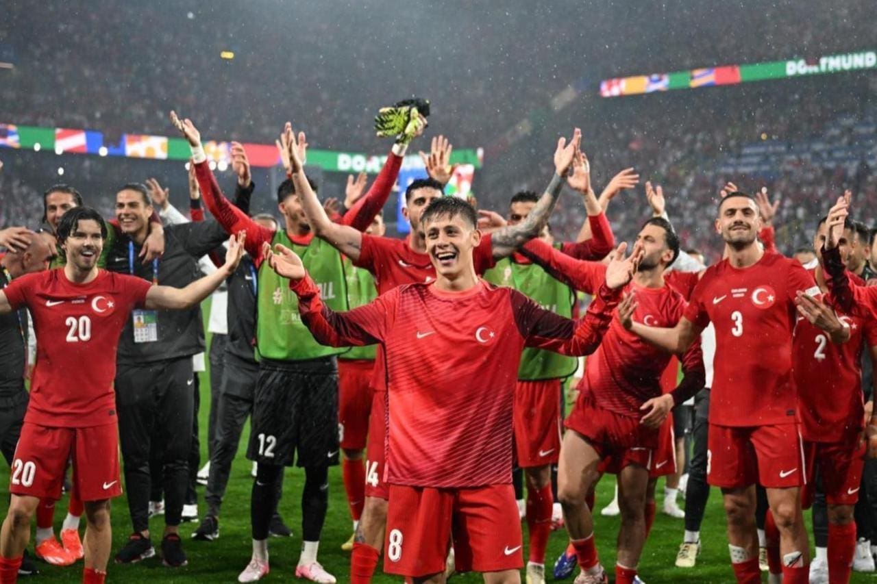 3/26/2026 Vodafone Park, Istanbul, Turkey, Turkiye National Team celebrates the win Mandatory Credit: Turkiye today
