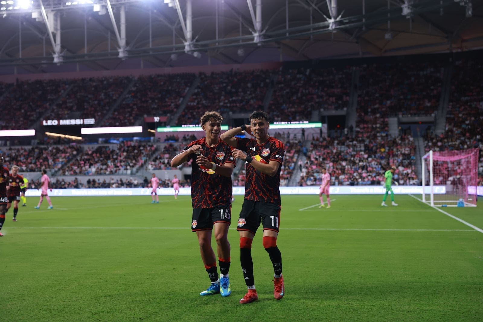 Julian Hall and Jorge Ruvalcaba celebration routine